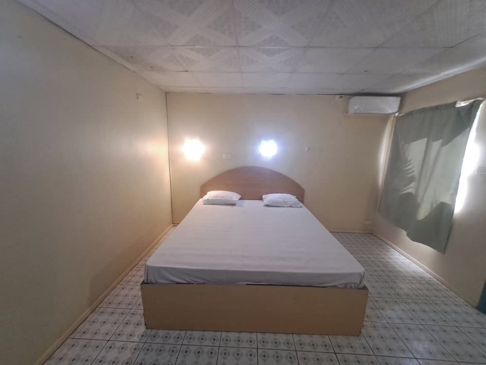 Fun World Plaza Hotel