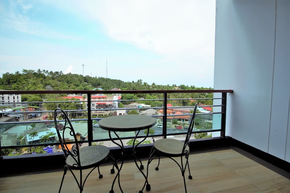 Sea and Sky 3 Karon Beach by PHR