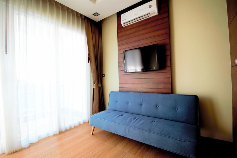 Sea and Sky 6 Karon Beach by PHR