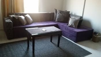 Luxurious Apartment in El Rehab City