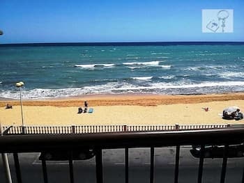 2 Bedrooms Beaches View Apartment