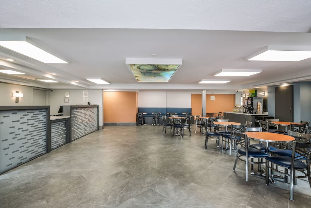 Quality Inn Hampton - Newport News