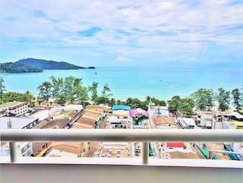 Patong Tower 1.4 Patong Beach by PHR