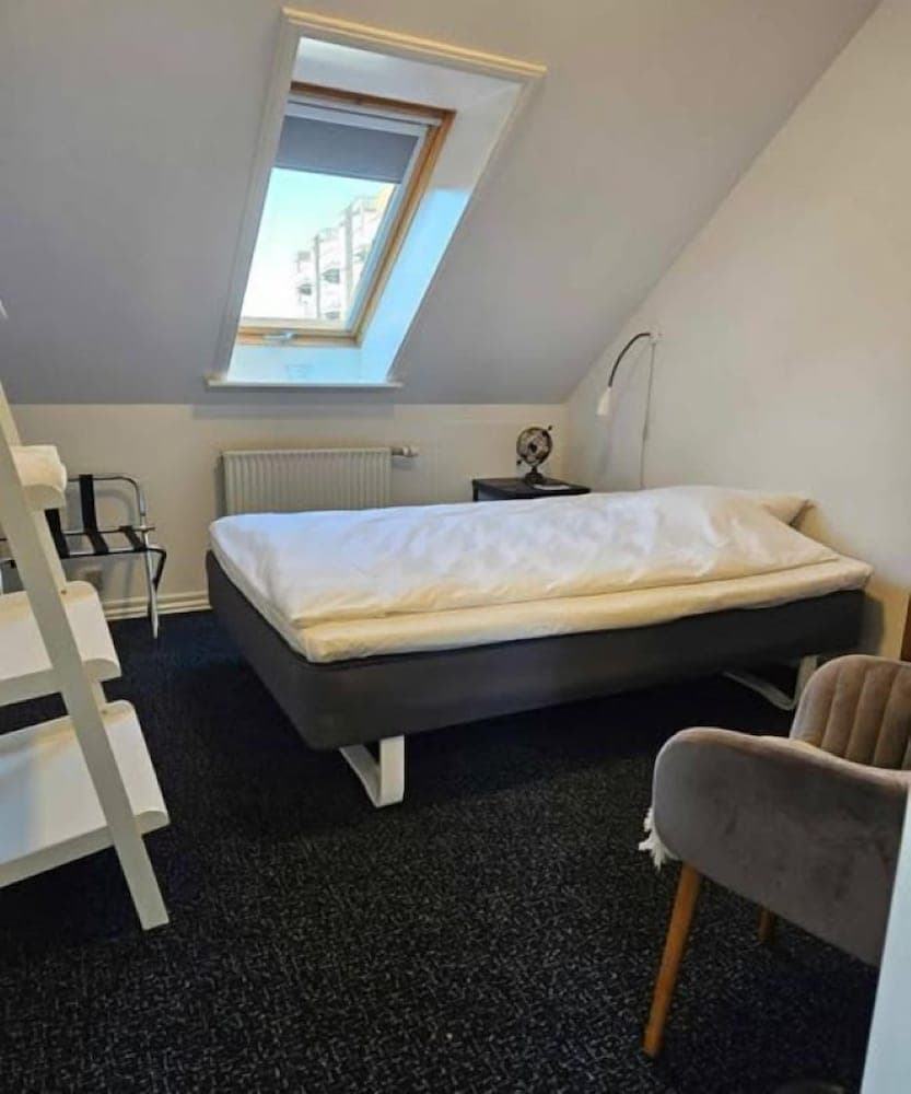 Bed and Breakfast Phønix