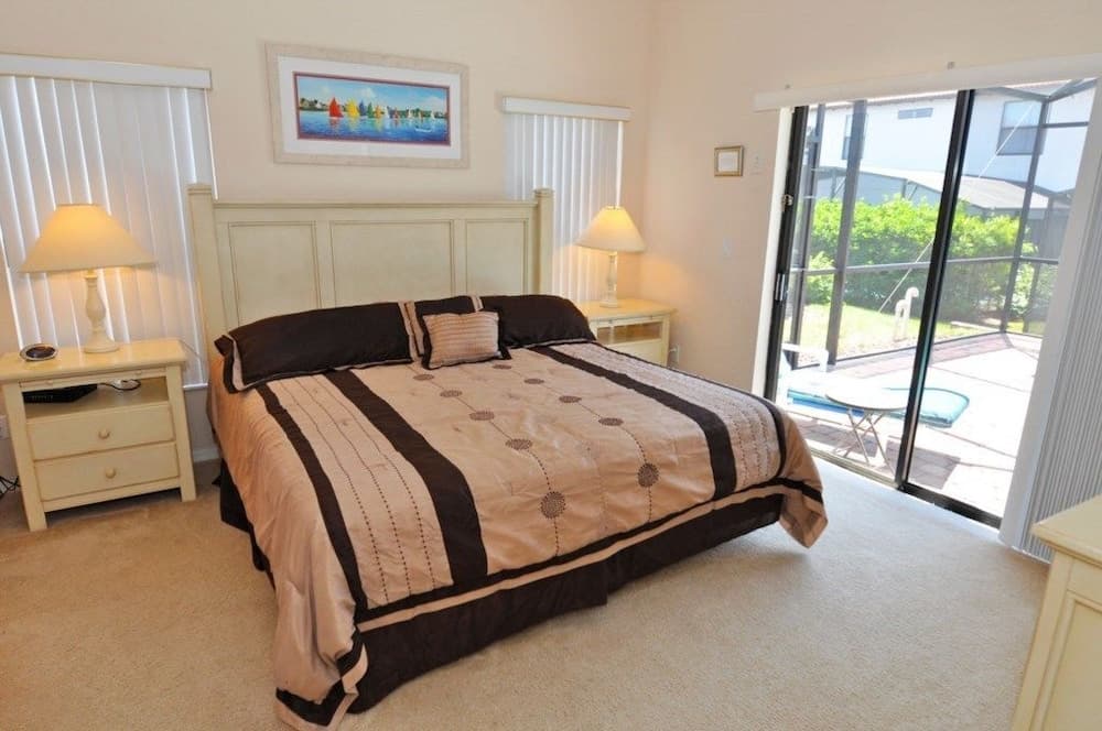 Fs54735 - High Grove - 4 Bed 3 Baths Villa