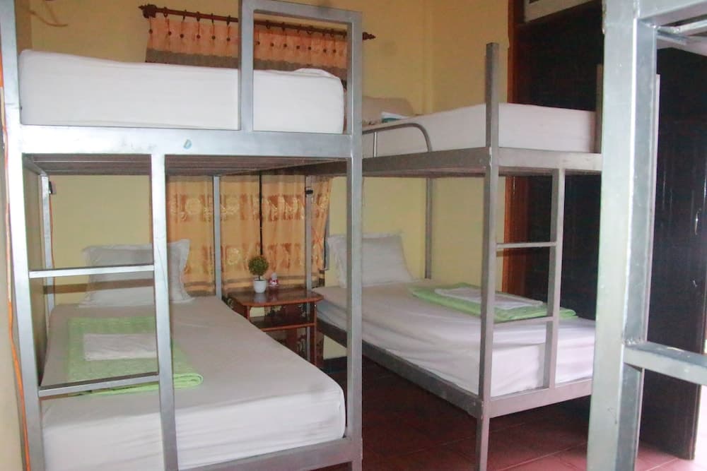 Van Anh Hostel