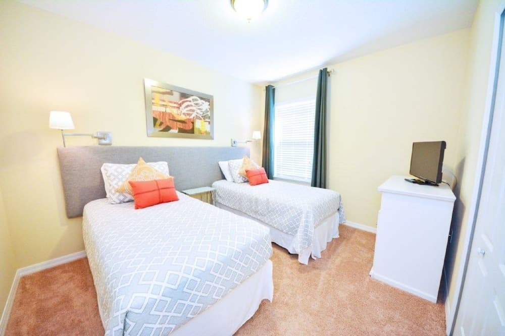 Fv51074 - Cypress Pointe - 5 Bed 4 Baths Villa