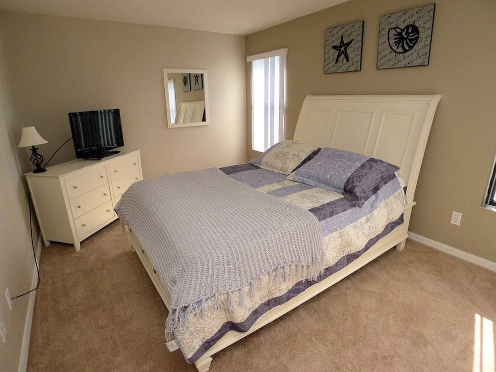 Fs54741 - High Grove - 4 Bed 2.5 Baths Villa