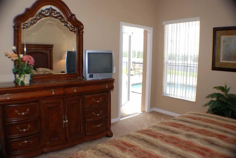 Ip60215 - Sand Hill - 5 Bed 3 Baths Villa