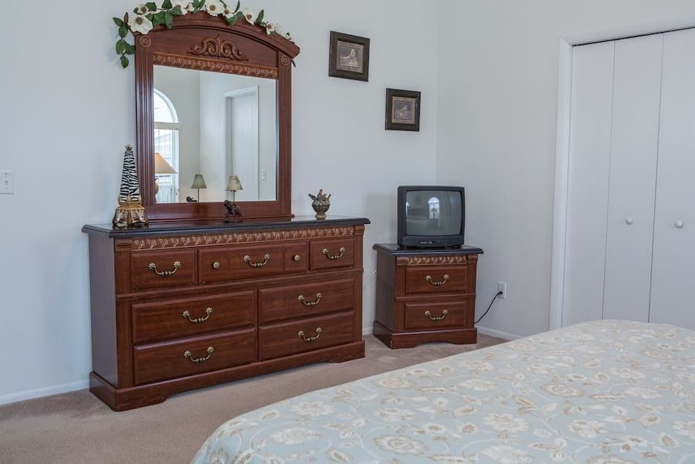 Ip60195 - Hampton Lakes - 3 Bed 2 Baths Villa