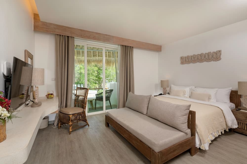 Eden Beach Khao Lak Resort & Spa