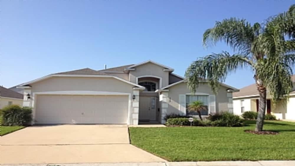 Ahr202 - Westbury - 4 Bed 3 Baths Villa