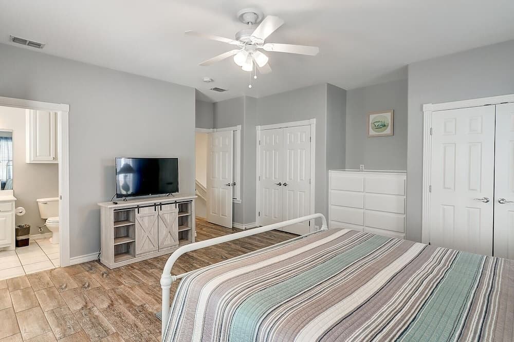 Lemonade House Mr109 3 Bedroom Home by Redawning