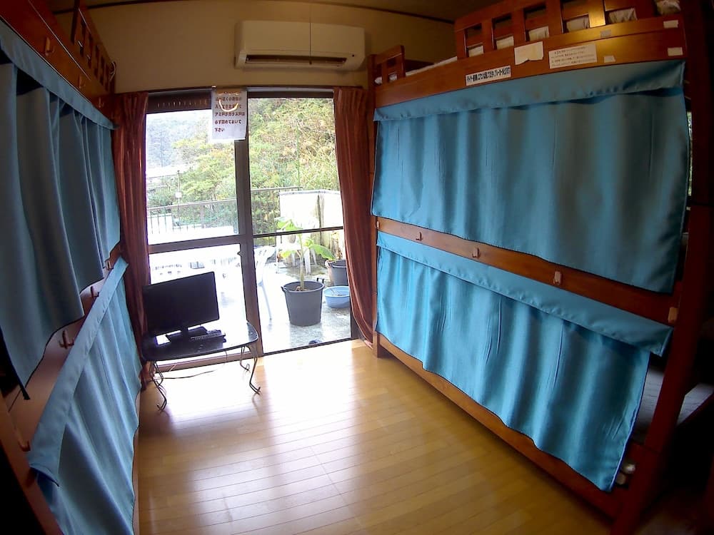 GUEST HOUSE IN AMAMI RYOUFUU - Hostel