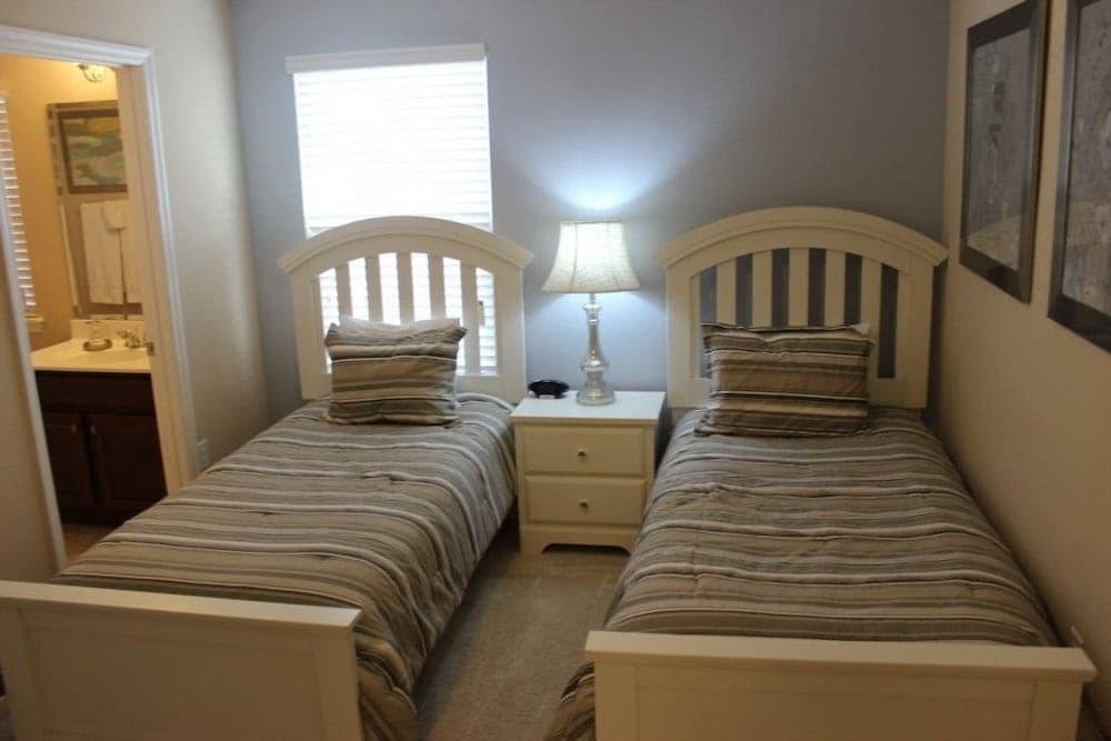 Aco92227 - Solterra Resort - 5 Bed 4.5 Baths Villa