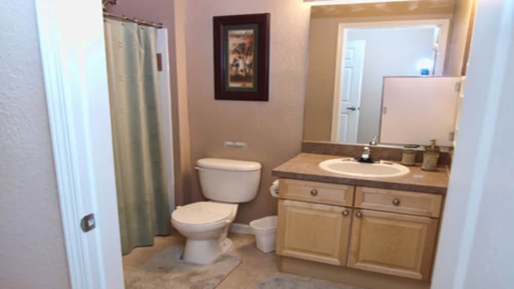 Tr813 - Terrace Ridge - 2 Bed 2 Baths Condo