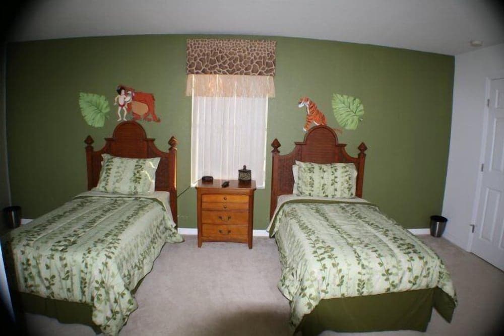 Ip60402 - Sand Hill - 5 Bed 3 Baths Villa