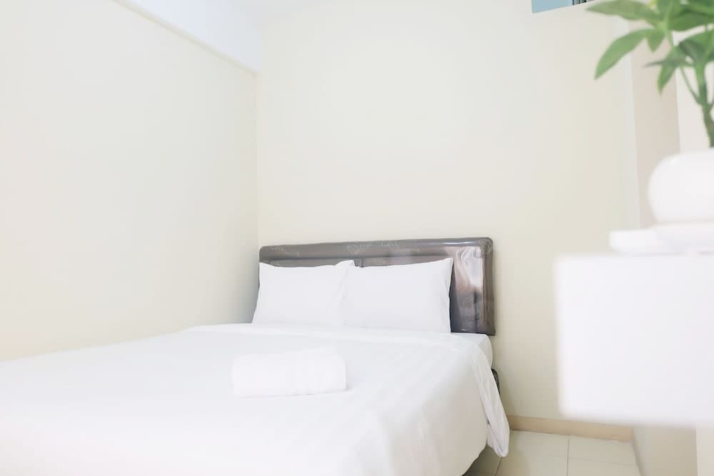 Cozy Green Park View Daan Mogot Apartment