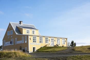 Fosshóll Guesthouse