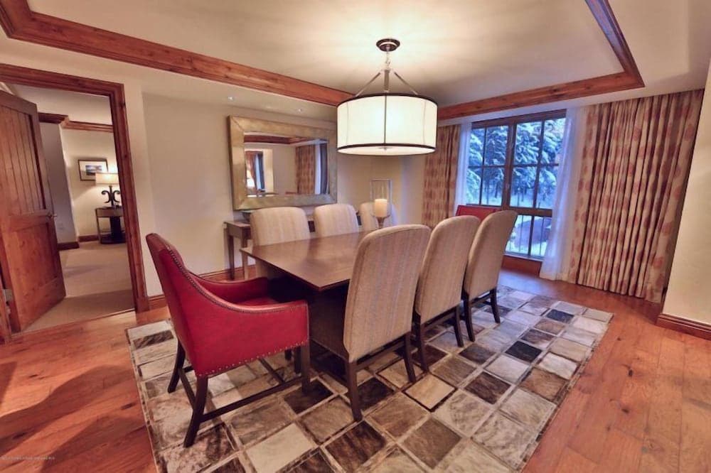 Aspen St Regis Residence Club 3 Bedroom