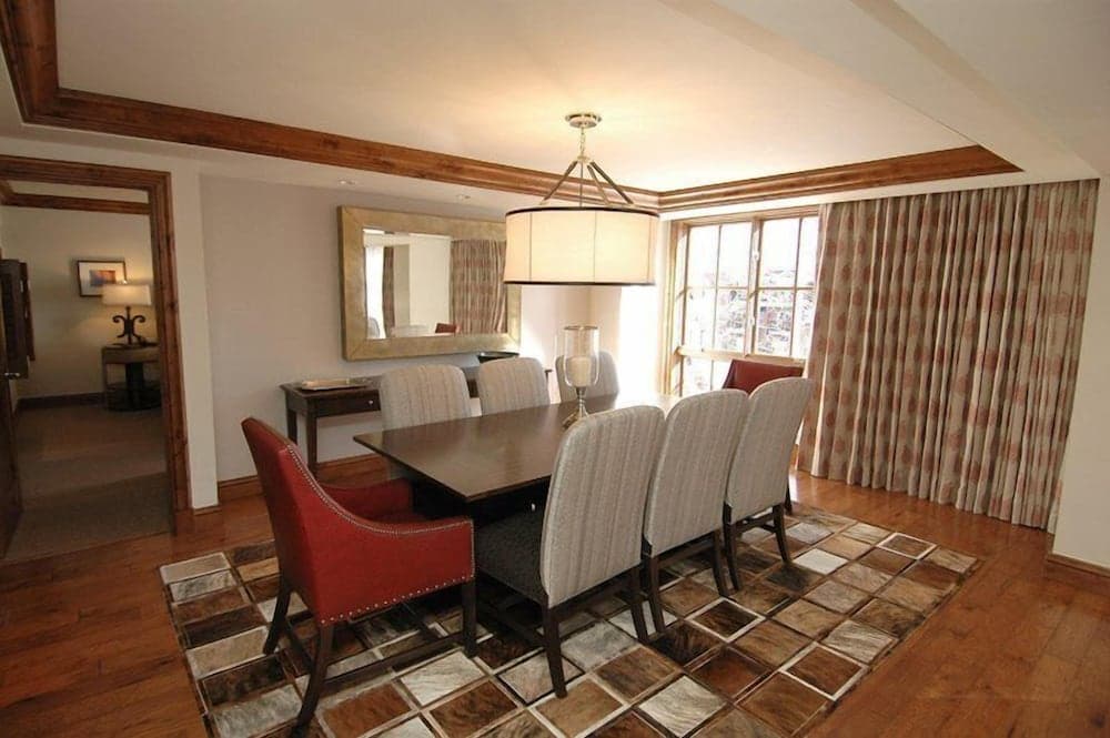 Aspen St Regis Residence Club 3 Bedroom