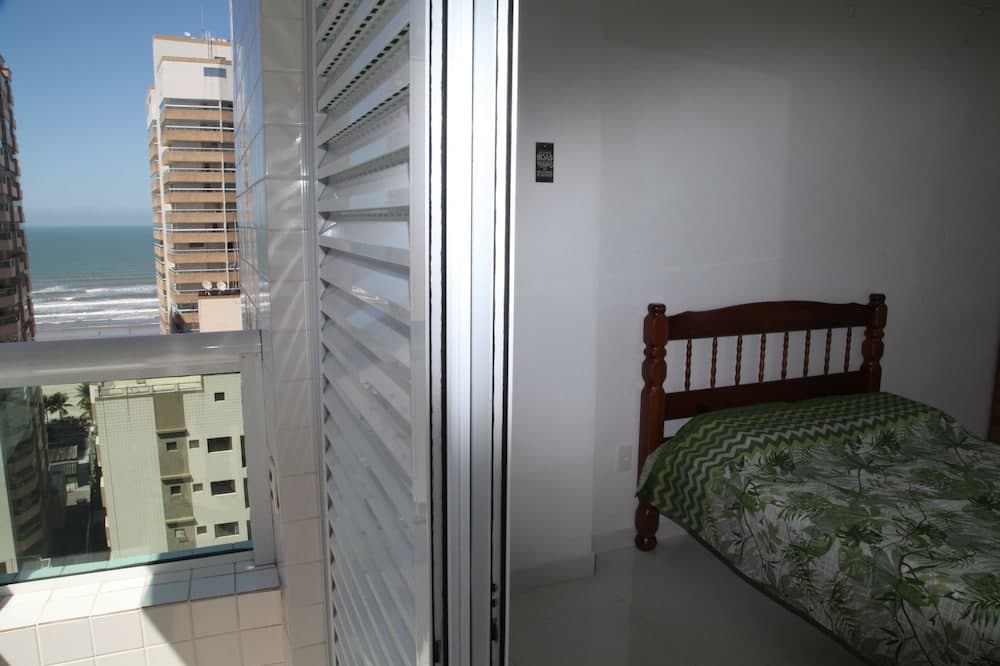 100m da Praia Aviação Imperdível