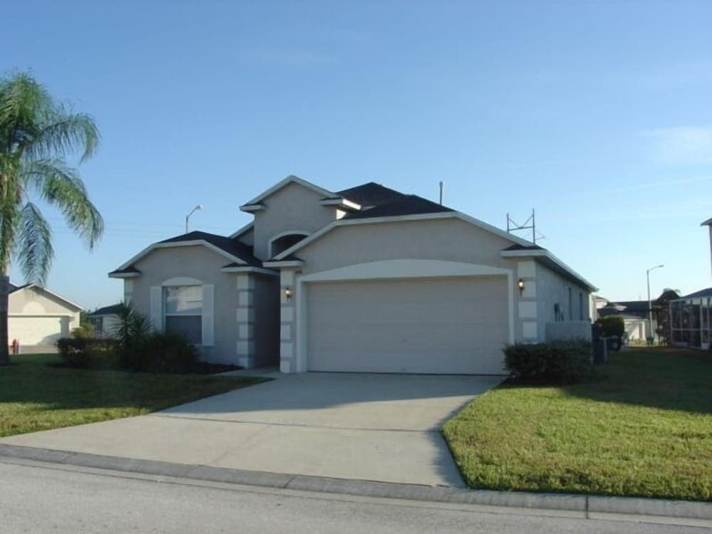 Ahr104 - Westbury - 4 Bed 3 Baths Villa