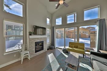 Journey Way 2 Br In Rendezvous 2 Bedroom Townhouse by Redawning