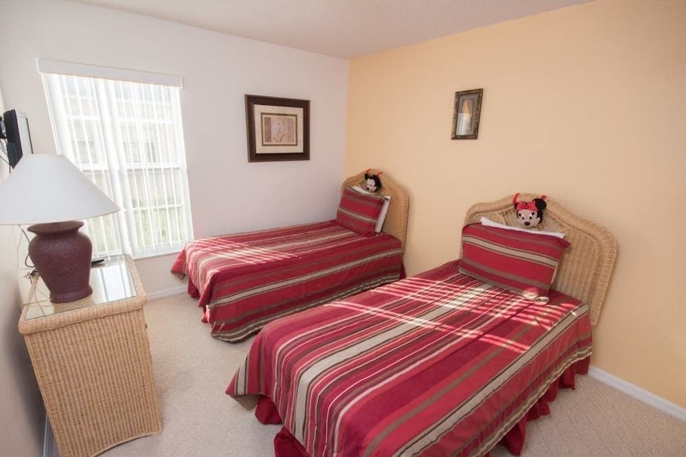 Ip60283 - Rolling Hills Estates - 4 Bed 3 Baths Villa