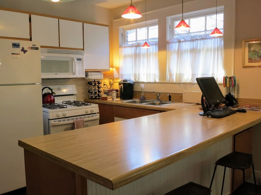 Greenwood Bed and Breakfast