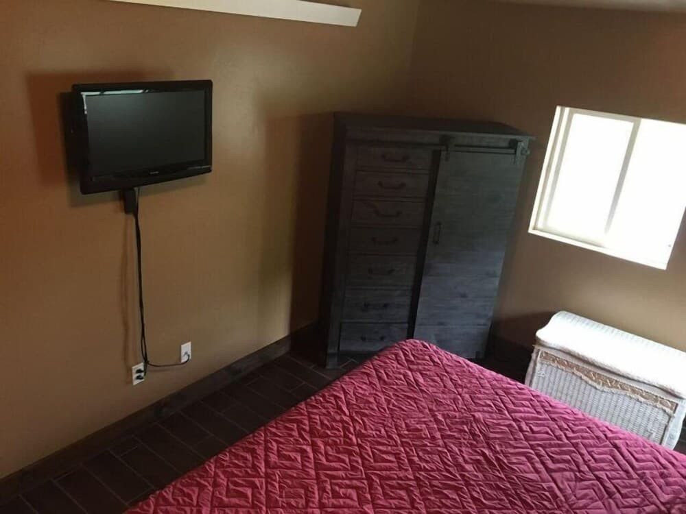 PV - Paradise Valley Retreat