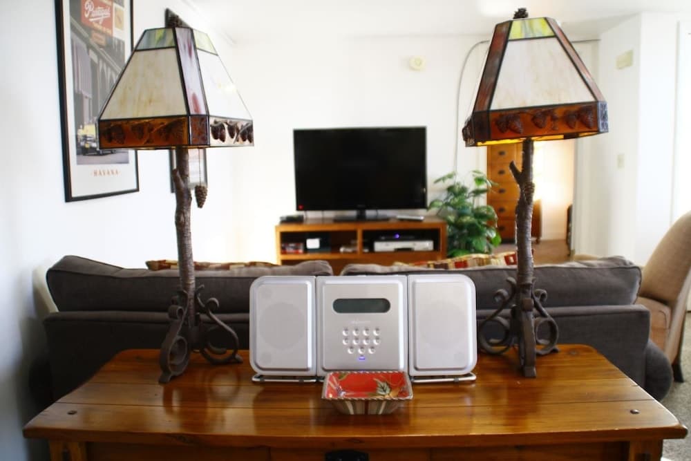 Bozeman - Gracious Urban Abode