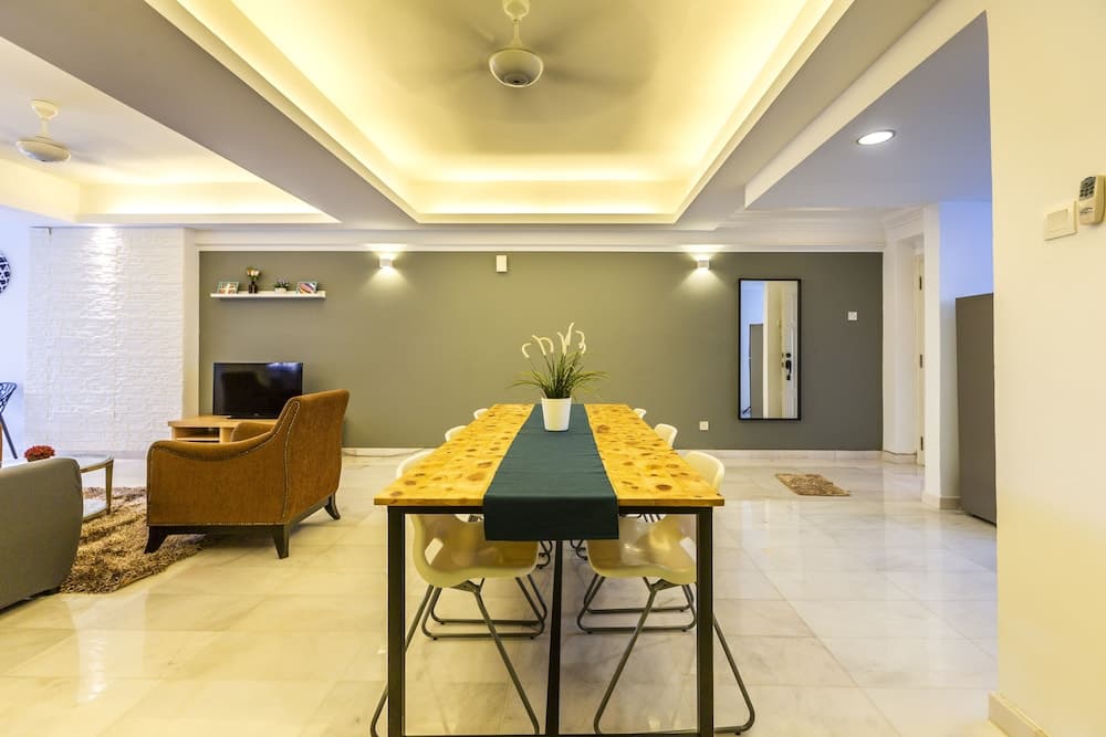 The Forum Condominium by Brassalova 132