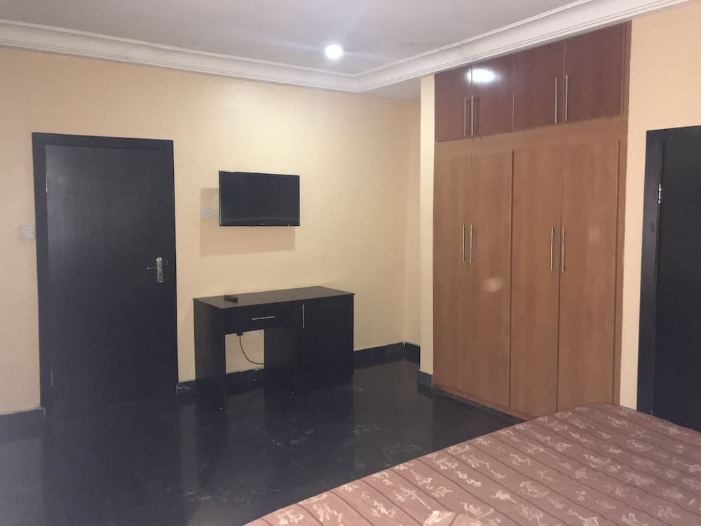 Grand Riviera Suites