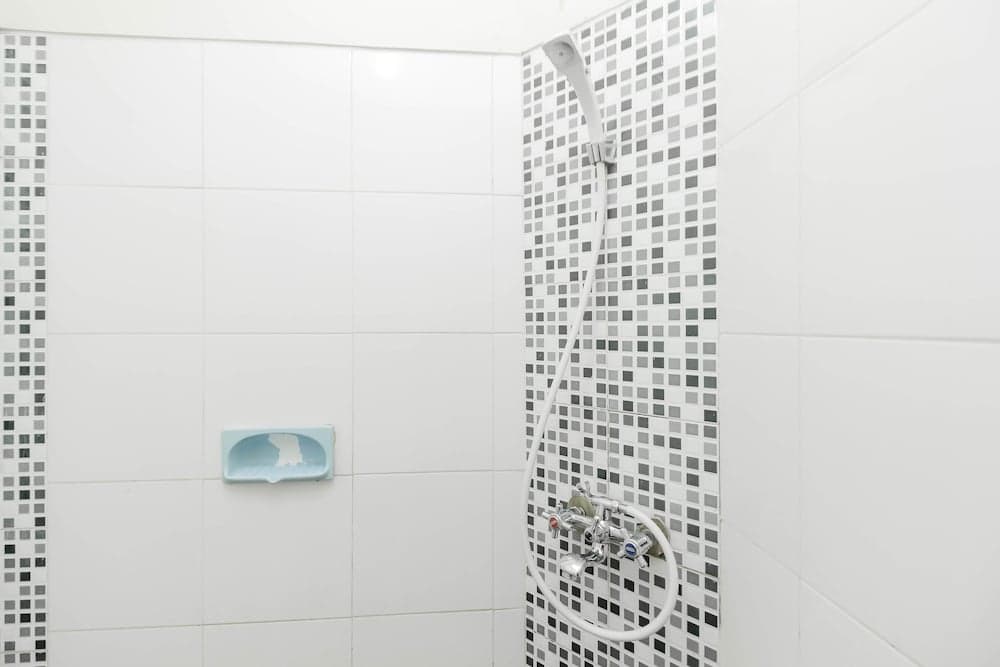 RedDoorz near Sriwijaya University Palembang