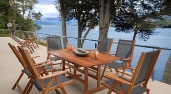 Magnificent 3Bedr Villa on the lake H47