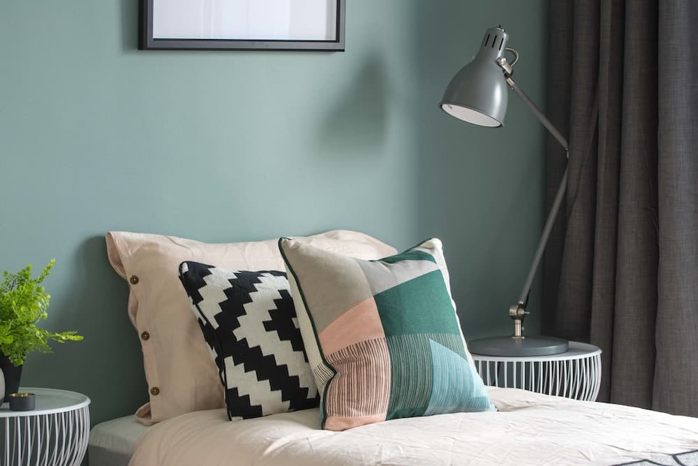 Canalside Scandinavian - Parking & Netflix