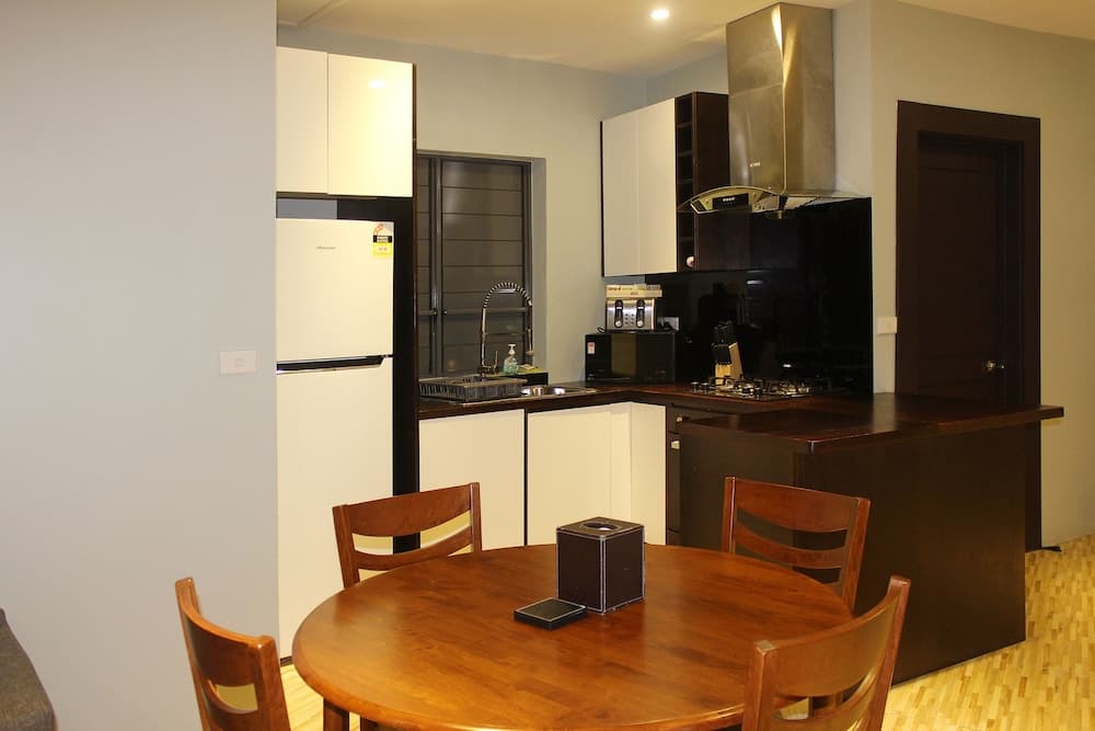 Greystone Apartments 02