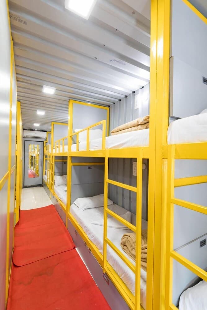 Mumbai Backpackers, Andheri MIDC