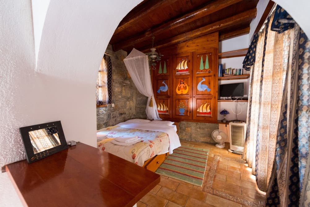 Traditional Homes of Crete