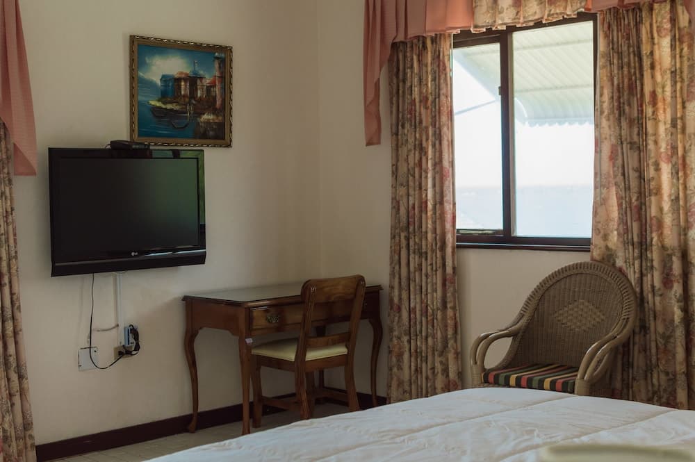 Seacrest Beach Hotel