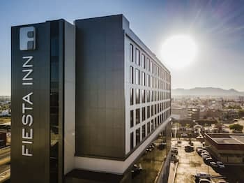 Fiesta Inn Aguascalientes Patio