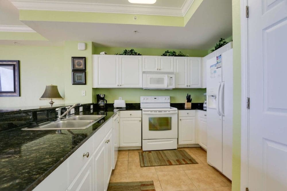 Tidewater Beach Resort 1 Bedroom Apartment