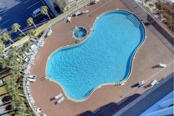 Tidewater 1 Bedroom Apartment