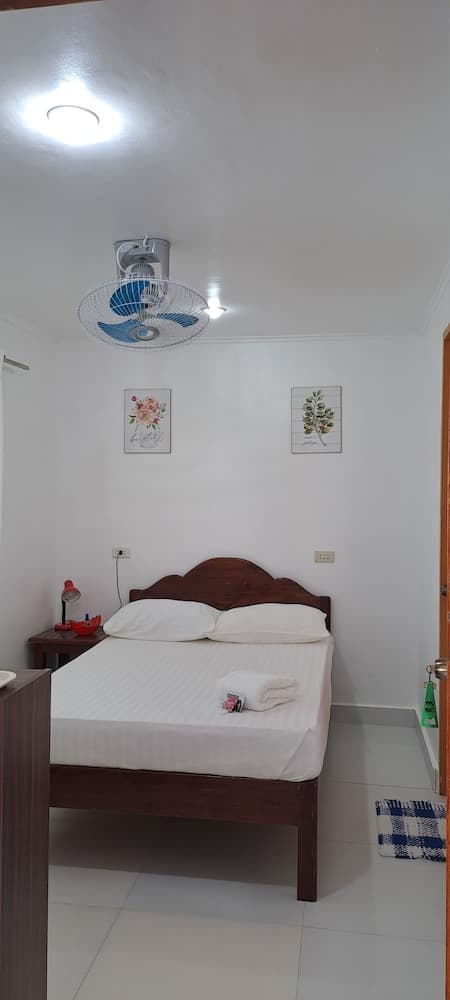 Chilly Beach Resort Palawan