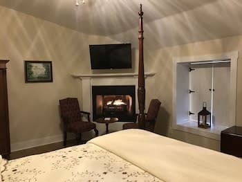 Canemount Plantation Inn