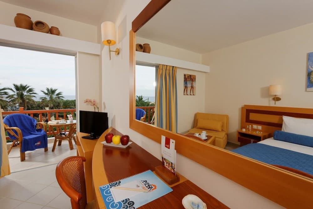 Anissa Beach & Village