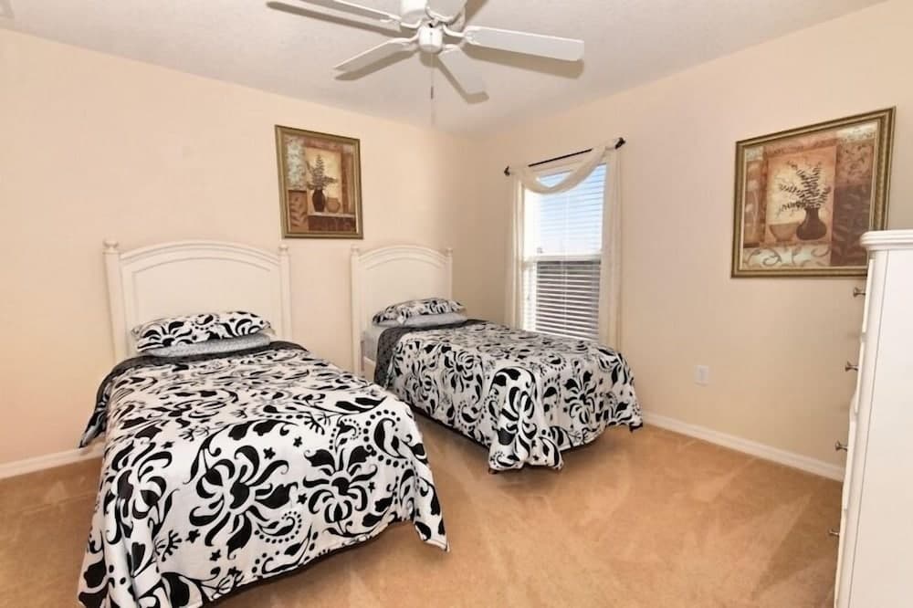 Ov3113 - The Shire at West Haven - 5 Bed 4 Baths Villa