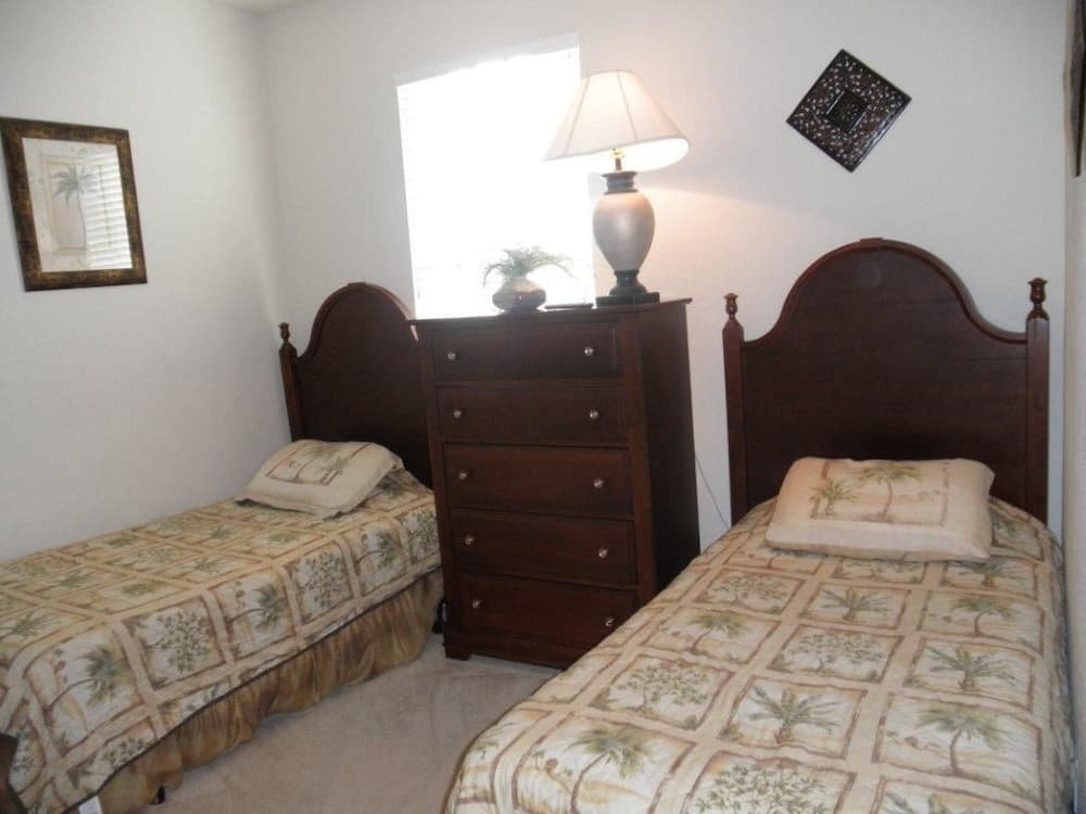 Ov2762 - Trafalgar Village Resort - 4 Bed 4 Baths Villa