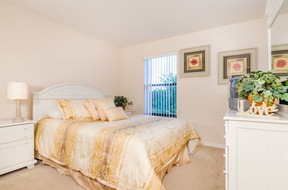 Ov3750 - High Grove - 5 Bed 3.5 Baths Villa